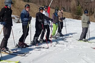 Zväčšiť fotografiu - 2. turnus lyžiarskeho výcviku vo vysokých tatrách - triedy 1.a a 1.c