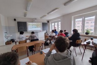 Zväčšiť fotografiu - Marec bez plastov u nás v škole