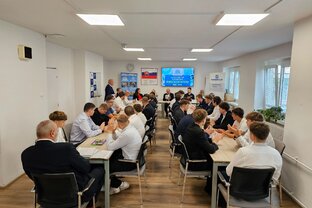 Zväčšiť fotografiu - Posledný deň v škole, prvý krok do praxe