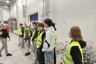 Zväčšiť fotografiu - Trieda 1.b – mechanik nastavovač vo firme medeko cast s.r.o.