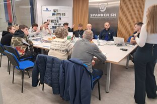 Zväčšiť fotografiu - Workshop v spanner sk: žiaci spoznali svet robotického zvárania