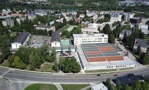 Zväčšiť fotografiu - Soš strojnícka považská bystrica