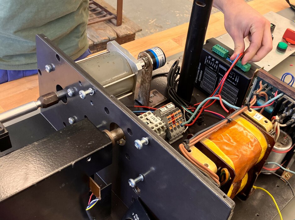 2675 L 01 elektrotechnika - energetika