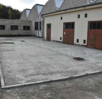 Prestavba zadného dvora