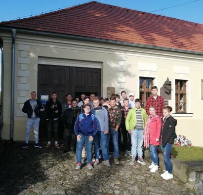 Zážitkové vzdelávanie - návšteva Múzea a Mohyly Milana Rastislava Štefánika 