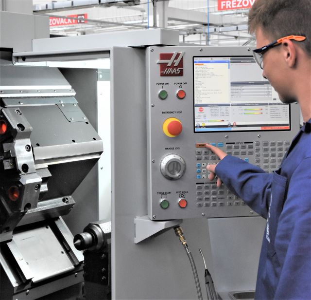 2433 H obrábač kovov - obsluha CNC strojov 