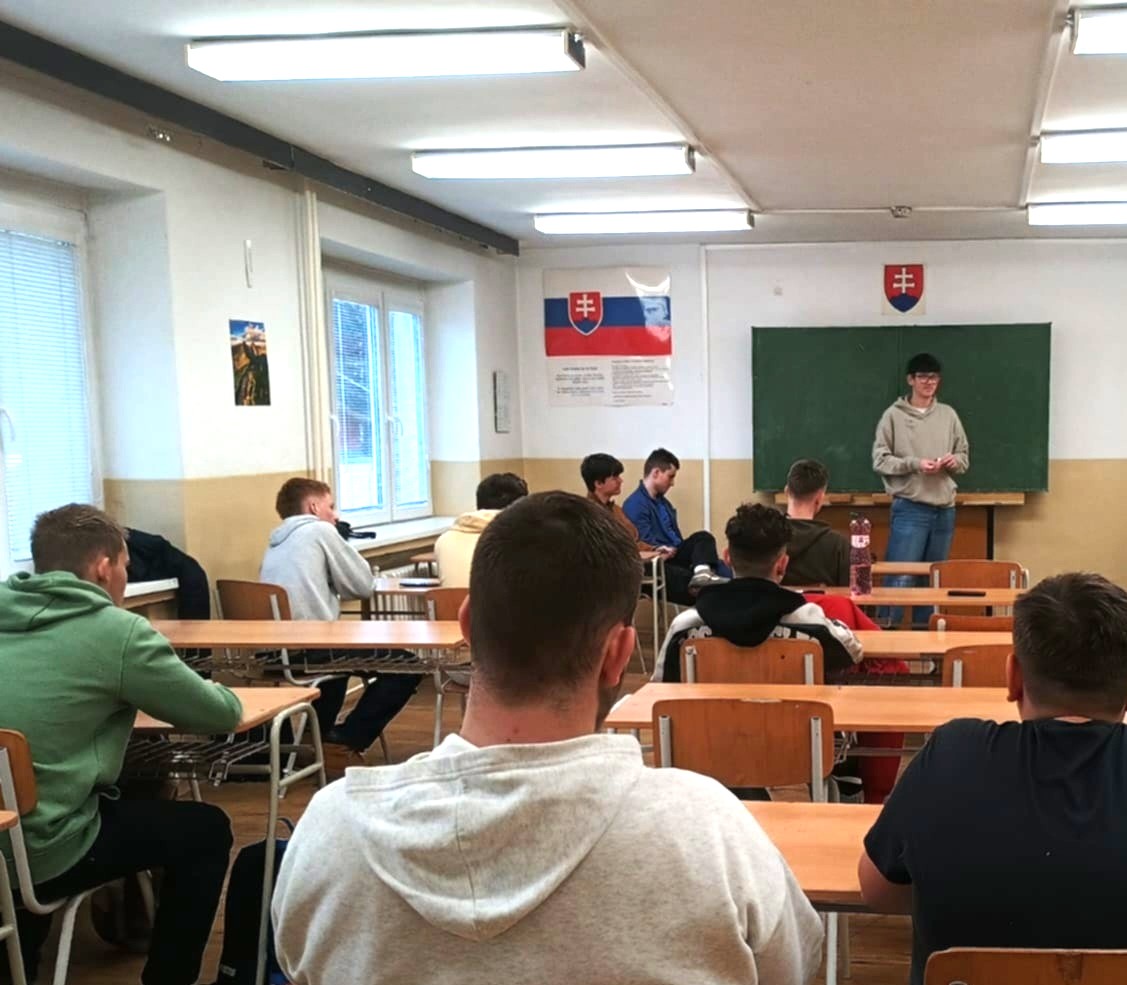 Školské kolo Olympiády zo slovenského jazyka a literatúry